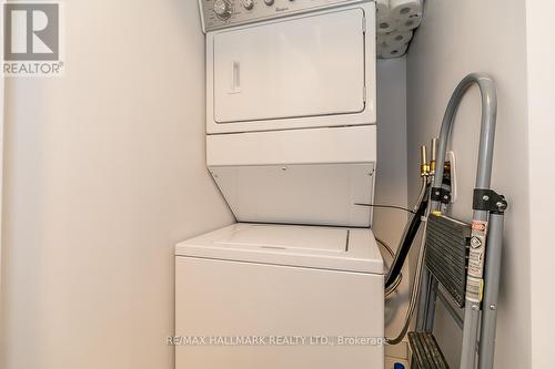 B315 - 271 Sea Ray Avenue, Innisfil, ON - Indoor Photo Showing Laundry Room
