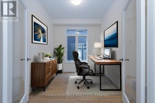 32 Daisy Street, Springwater, ON - Indoor Photo Showing Office