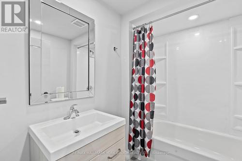 355 Lakeland Cres, Brock, ON - Indoor Photo Showing Bathroom