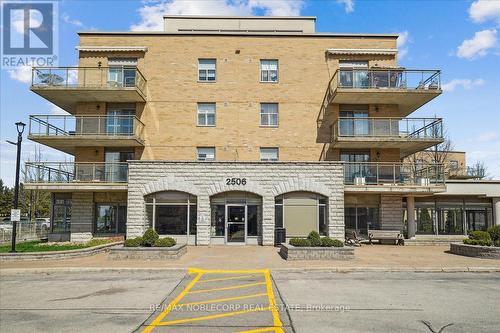 #114 -2506 Rutherford Rd, Vaughan, ON - Outdoor With Facade