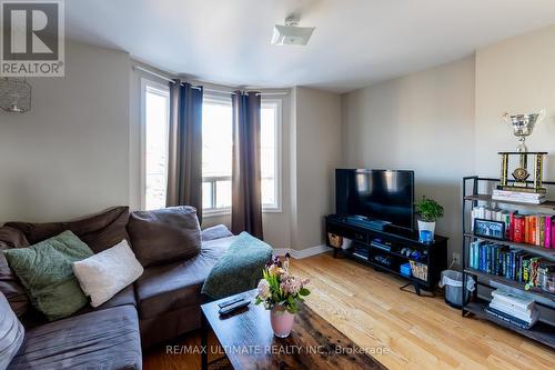 78 Westmoreland Ave E, Toronto, ON - Indoor Photo Showing Living Room