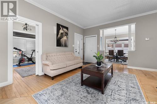 645 Hochelaga Street W, Moose Jaw, SK - Indoor Photo Showing Living Room With Fireplace