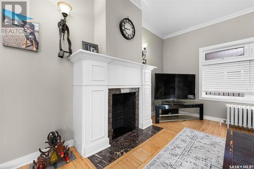 645 Hochelaga Street W, Moose Jaw, SK - Indoor With Fireplace