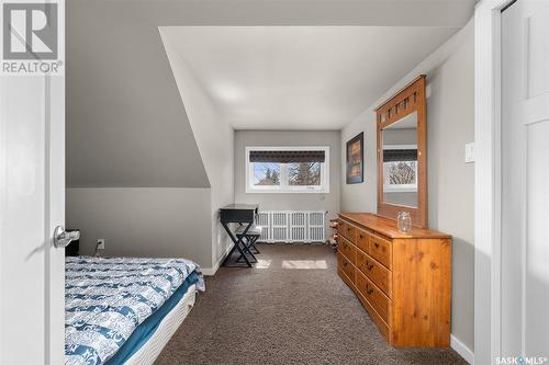 645 Hochelaga Street W, Moose Jaw, SK - Indoor Photo Showing Bedroom