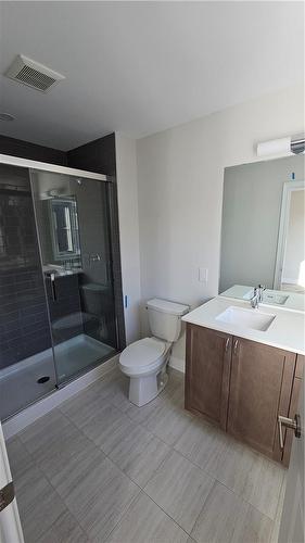 2273 Turnberry Road|Unit #35, Burlington, ON - Indoor Photo Showing Bathroom