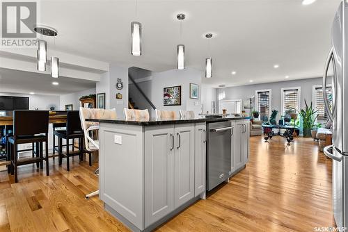 2215 Oddie Street, Regina, SK - Indoor Photo Showing Kitchen With Upgraded Kitchen