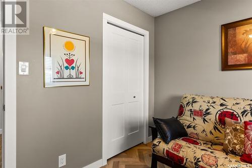 2215 Oddie Street, Regina, SK - Indoor Photo Showing Bedroom