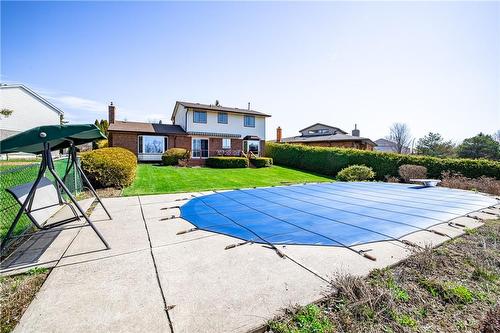 79 Williamson Drive, Caledonia, ON - Outdoor With In Ground Pool