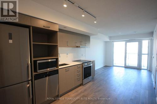 #1209 -219 Dundas St E, Toronto, ON - Indoor Photo Showing Kitchen