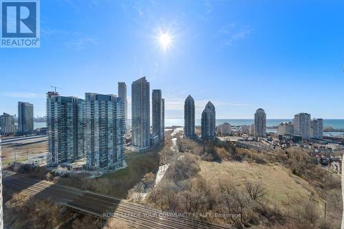 #2214 -155 Legion Rd N, Toronto, ON - Outdoor With View