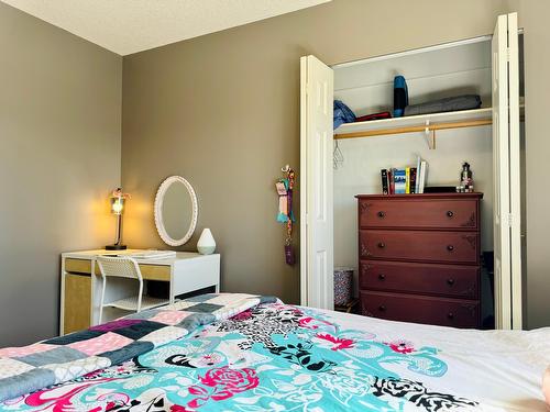 1300 20Th Street S, Cranbrook, BC - Indoor Photo Showing Bedroom