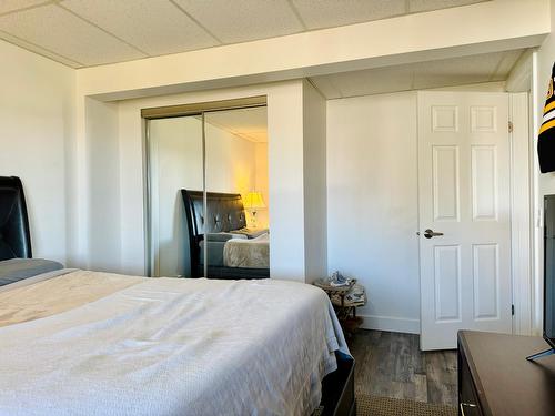 1300 20Th Street S, Cranbrook, BC - Indoor Photo Showing Bedroom