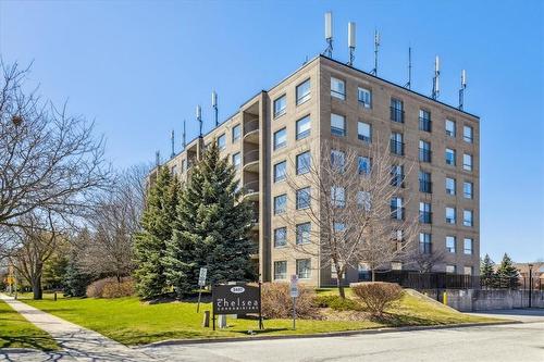 3497 Upper Middle Road|Unit #101, Burlington, ON - Outdoor With Facade