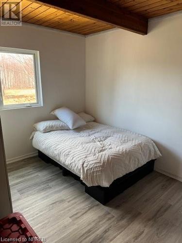 667 Nipissing Street, Sturgeon Falls, ON - Indoor Photo Showing Bedroom
