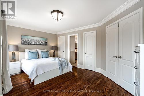 436 Doverwood Dr, Oakville, ON - Indoor Photo Showing Bedroom