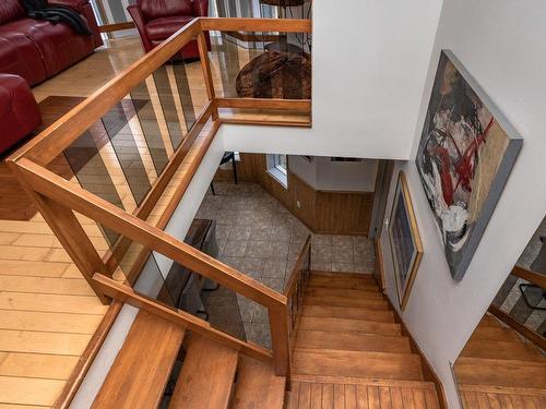 Staircase - 332 Rg St-Antoine N., Baie-Saint-Paul, QC - Indoor Photo Showing Other Room