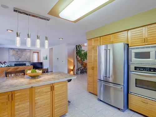 Cuisine - 1075 Rue Renoir, Brossard, QC - Indoor Photo Showing Kitchen