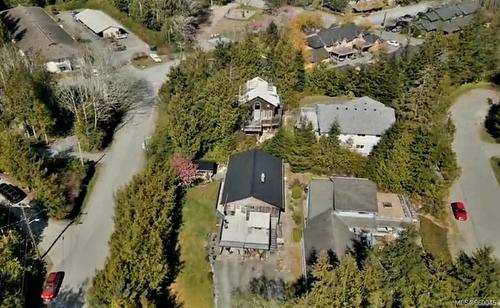 320 Leighton Way, Tofino, BC - Outdoor With View