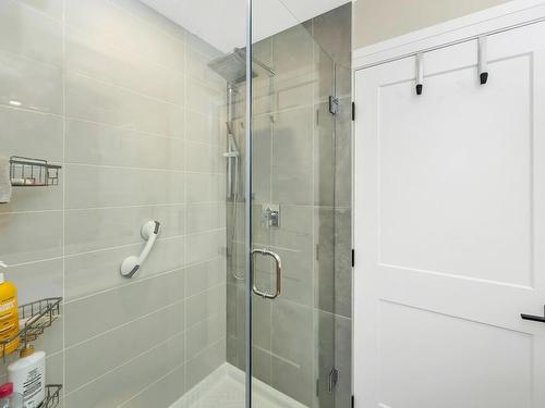 102-741 Travino Lane, Saanich, BC - Indoor Photo Showing Bathroom