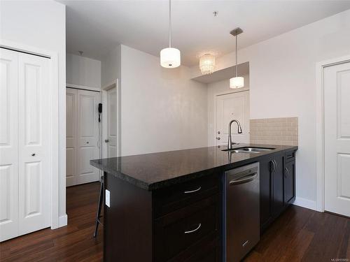 302-611 Goldstream Ave, Langford, BC - Indoor Photo Showing Kitchen With Double Sink