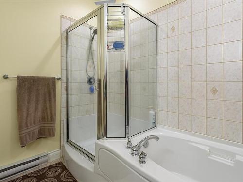 11-1285 Guthrie Rd, Comox, BC - Indoor Photo Showing Bathroom