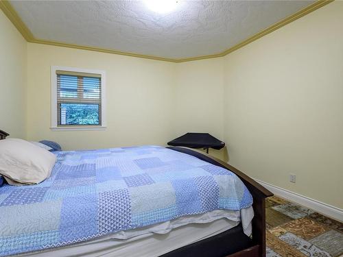11-1285 Guthrie Rd, Comox, BC - Indoor Photo Showing Bedroom