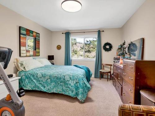 13-1855 Hillside Drive, Kamloops, BC - Indoor Photo Showing Bedroom