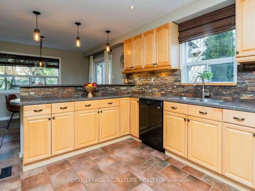 20 Redwing Pl, Toronto, ON - Indoor Photo Showing Kitchen With Double Sink