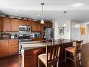 1008-1160 Bernard Avenue, Kelowna, BC  - Indoor Photo Showing Kitchen 