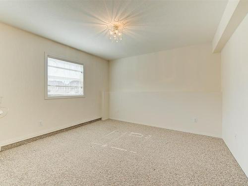 1667 Sonora Drive, Kelowna, BC - Indoor Photo Showing Other Room