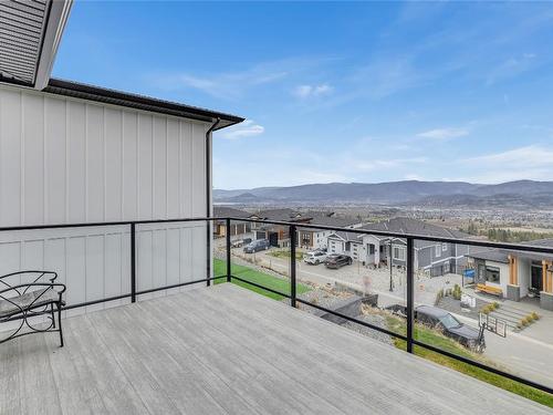 2232 Lavetta Drive, Kelowna, BC - Outdoor With View With Exterior