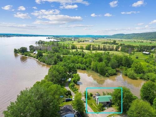 Autre - 49 Rue Taillefer, Grenville-Sur-La-Rouge, QC - Outdoor With Body Of Water With View