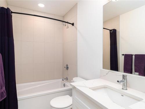 3421 Ryder Hesjedal Way, Colwood, BC - Indoor Photo Showing Bathroom