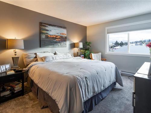 204B-6231 Blueback Rd, Nanaimo, BC - Indoor Photo Showing Bedroom