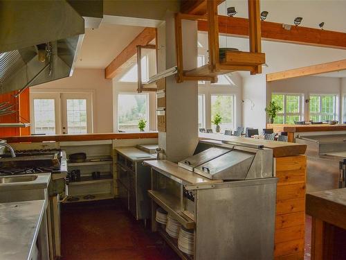 1220-1971 Harbour Cres, Ucluelet, BC 
