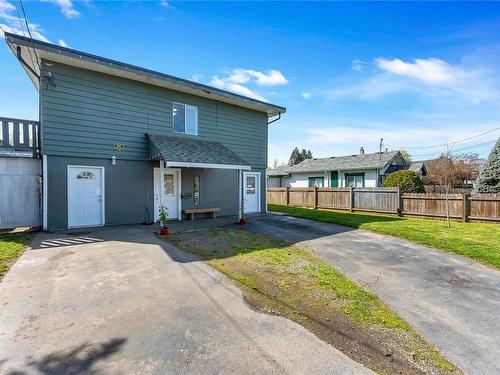 1060 Wharncliffe Rd, Duncan, BC - Outdoor