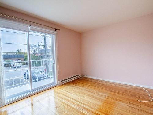 Living room - 274 Rue Choquette, Beloeil, QC - Indoor Photo Showing Other Room