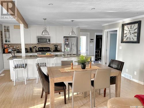 307 B Currie Avenue, Round Lake, SK - Indoor Photo Showing Dining Room