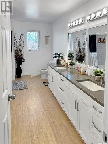 307 B Currie Avenue, Round Lake, SK - Indoor Photo Showing Bathroom