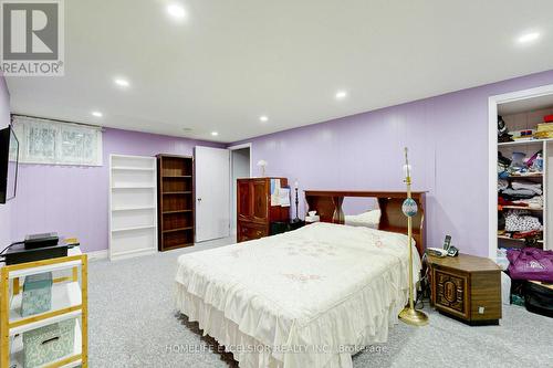 823 Essa Road, Barrie, ON - Indoor Photo Showing Bedroom