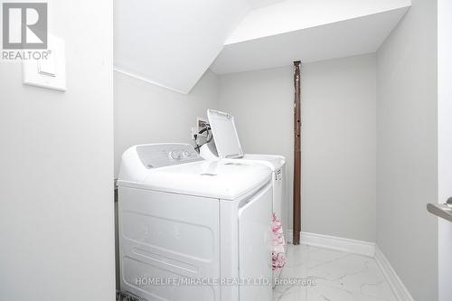 16 Finchley Cres, Brampton, ON - Indoor Photo Showing Laundry Room