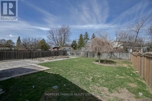16 Finchley Cres, Brampton, ON - Outdoor With Backyard