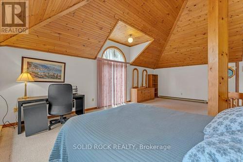 13 Pheasant Lane, South Frontenac, ON - Indoor Photo Showing Bedroom