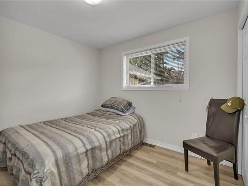 3818 Gellatly Road, West Kelowna, BC - Indoor Photo Showing Bedroom