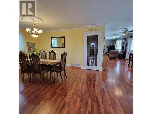 5933 Kurjata Road, Chetwynd, BC - Indoor Photo Showing Dining Room