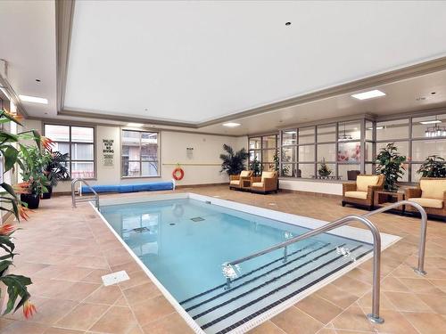 100 Burloak Drive|Unit #2315, Burlington, ON - Indoor Photo Showing Other Room With In Ground Pool
