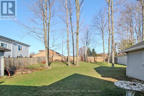 827 Essa Road, Barrie, ON 