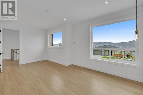 2834 Copper Ridge Drive, West Kelowna, BC - Indoor Photo Showing Other Room