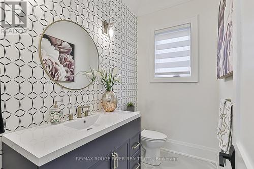 570 Maitland Drive, Pickering, ON - Indoor Photo Showing Bathroom