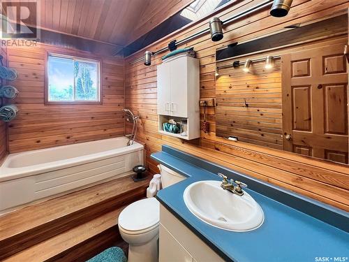 18 Candle Lake Drive, Candle Lake, SK - Indoor Photo Showing Bathroom